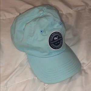 vineyard vine hat